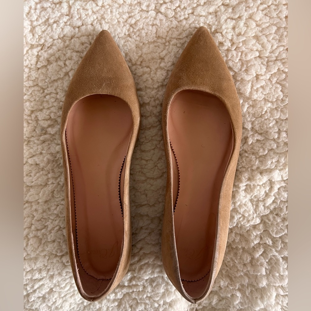 J. CREW • Pointed Toe Suede Flats SZ 7.5